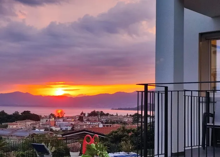 Up&down Seeview App * Μπαρντολίνο